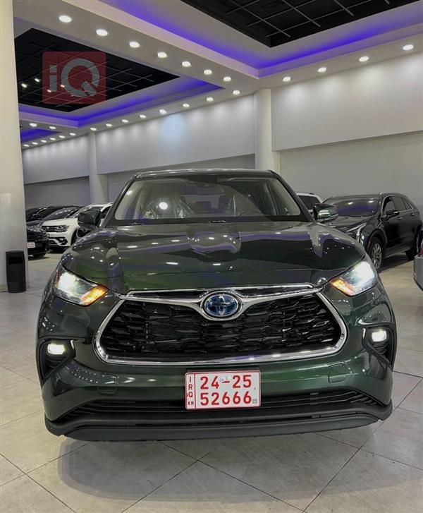 Toyota Highlander 2023 for sale in Iraq - Duhok